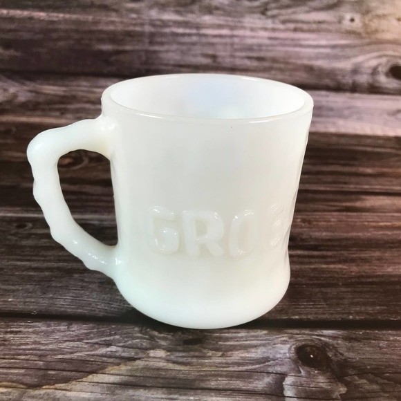 Fire King Milk Glass GROG MUG by BC Comics Johnny Hart Caveman Vintage EUC - Picture 4 of 6